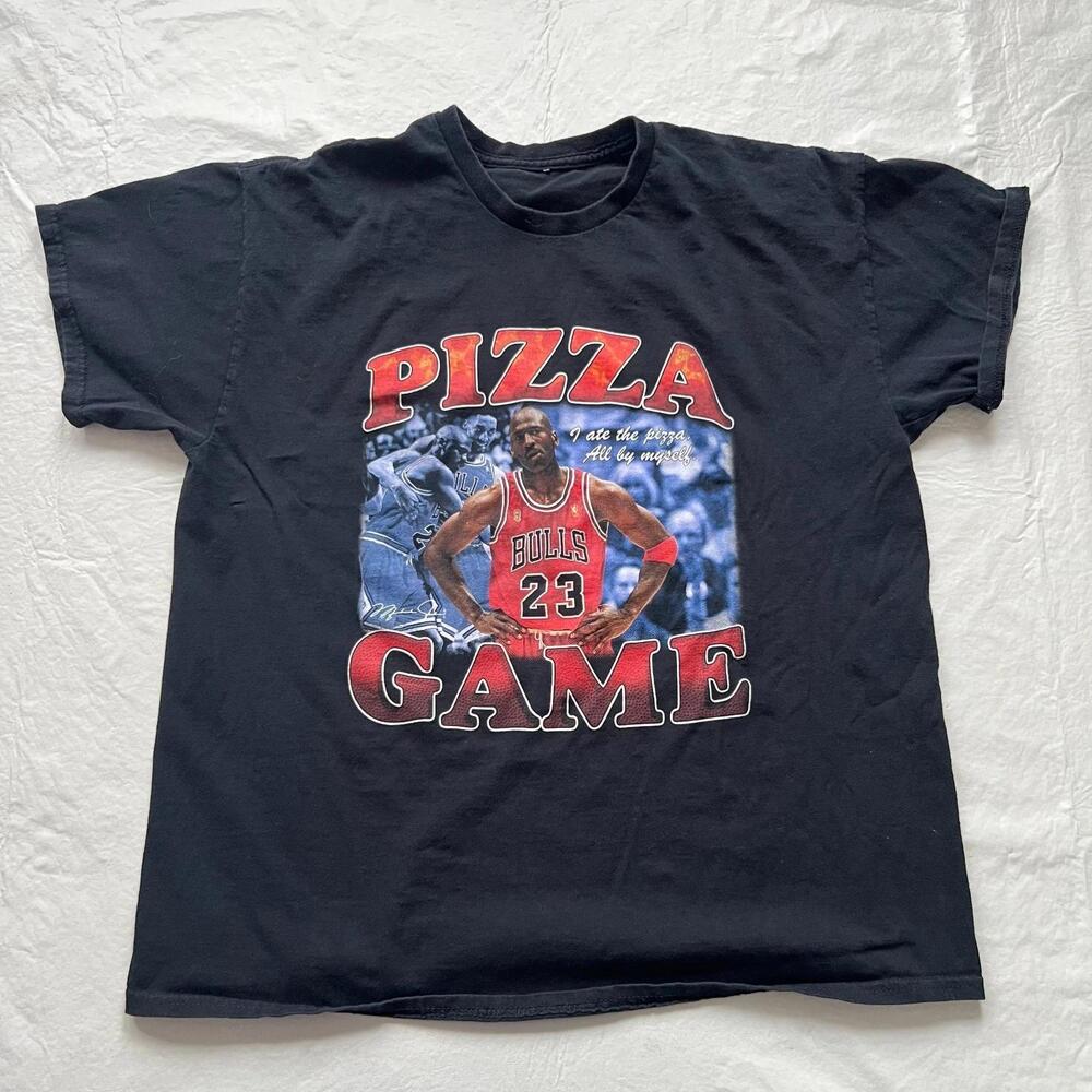 Michael  T Shirt Pizza Game Adult  Chicago Bulls Extra